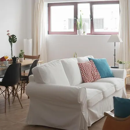 Corralejo Center, Coliving&Coworking Guest house *